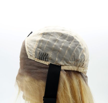 lace wig B